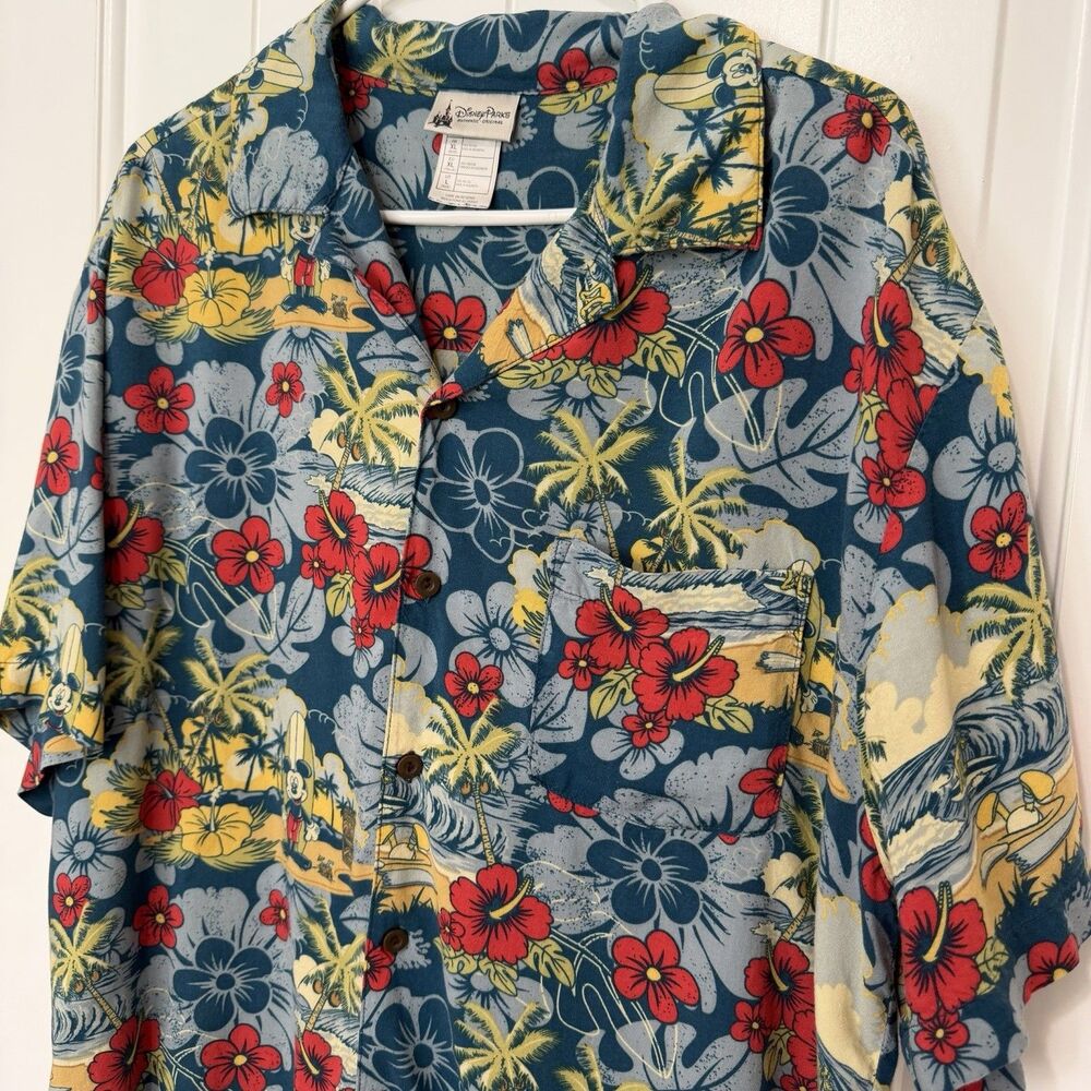 Disney Parks Blue Hawaiian Short Sleeve Shirt Men Large Mickey Mouse Floral Surf